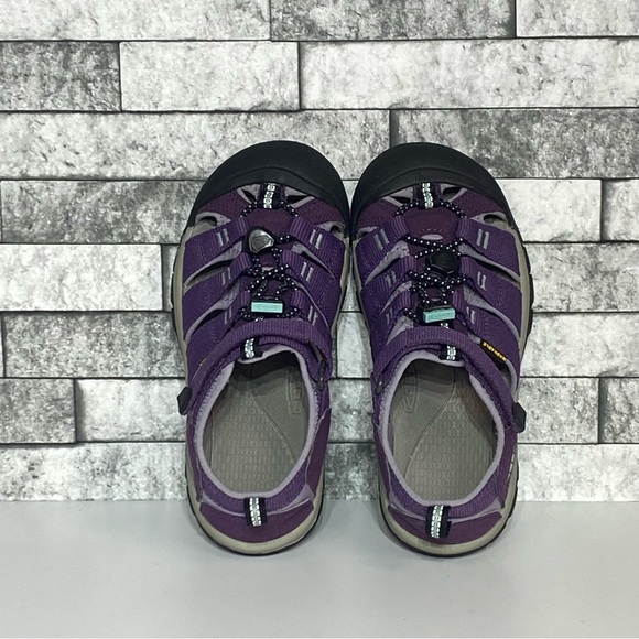 Keen Hiking Sandals Youth 2 Purple Closed Toe Waterproof Sandals - Picture 6 of 8